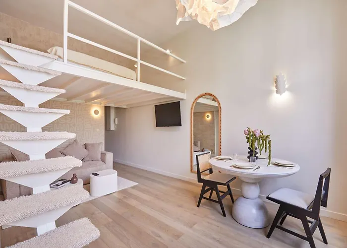 Superb Flat Heart 8th District Matignon St Honore Lejlighed Paris