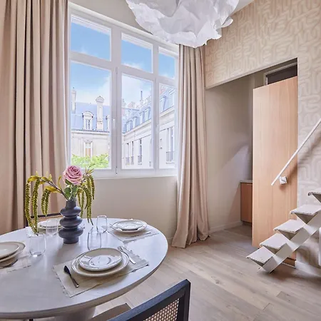 Apartmán Superb Flat Heart 8th District Matignon St Honore *